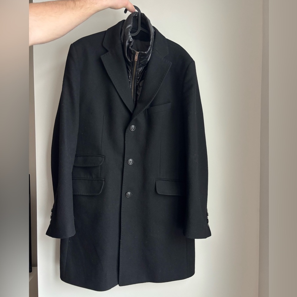 Men’s coat
Size 50
Good condition 
Black